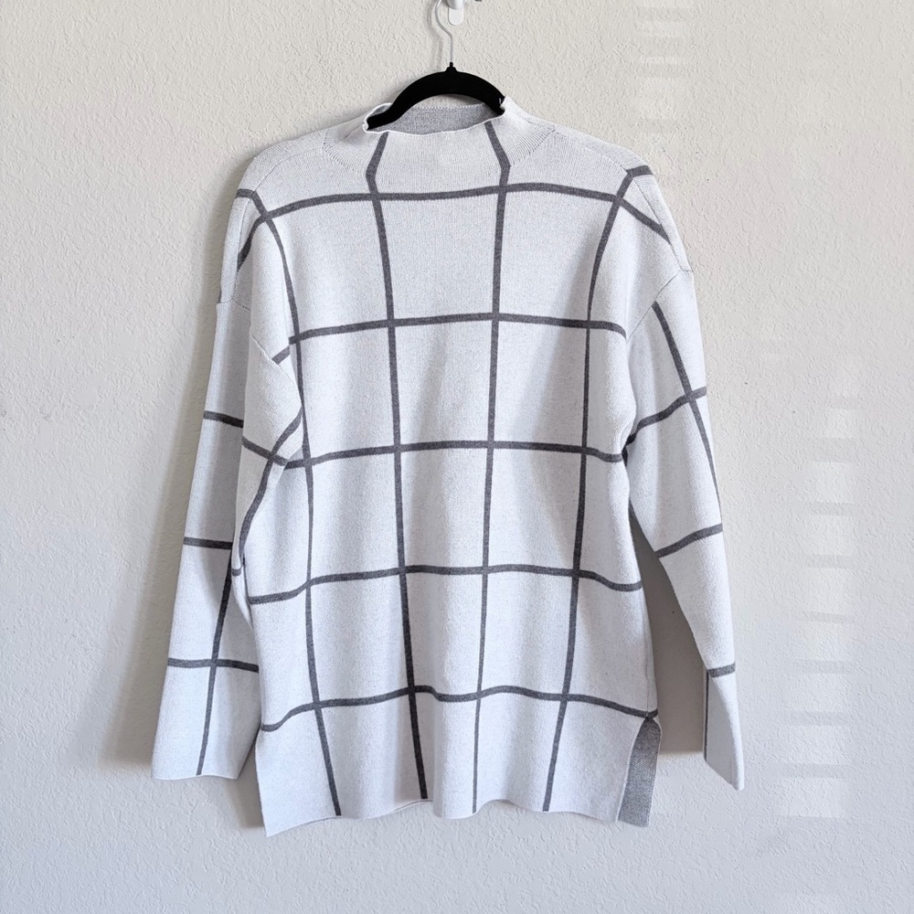 By Design Women's White and Gray Grid Sweater high neck relaxed fit size M long